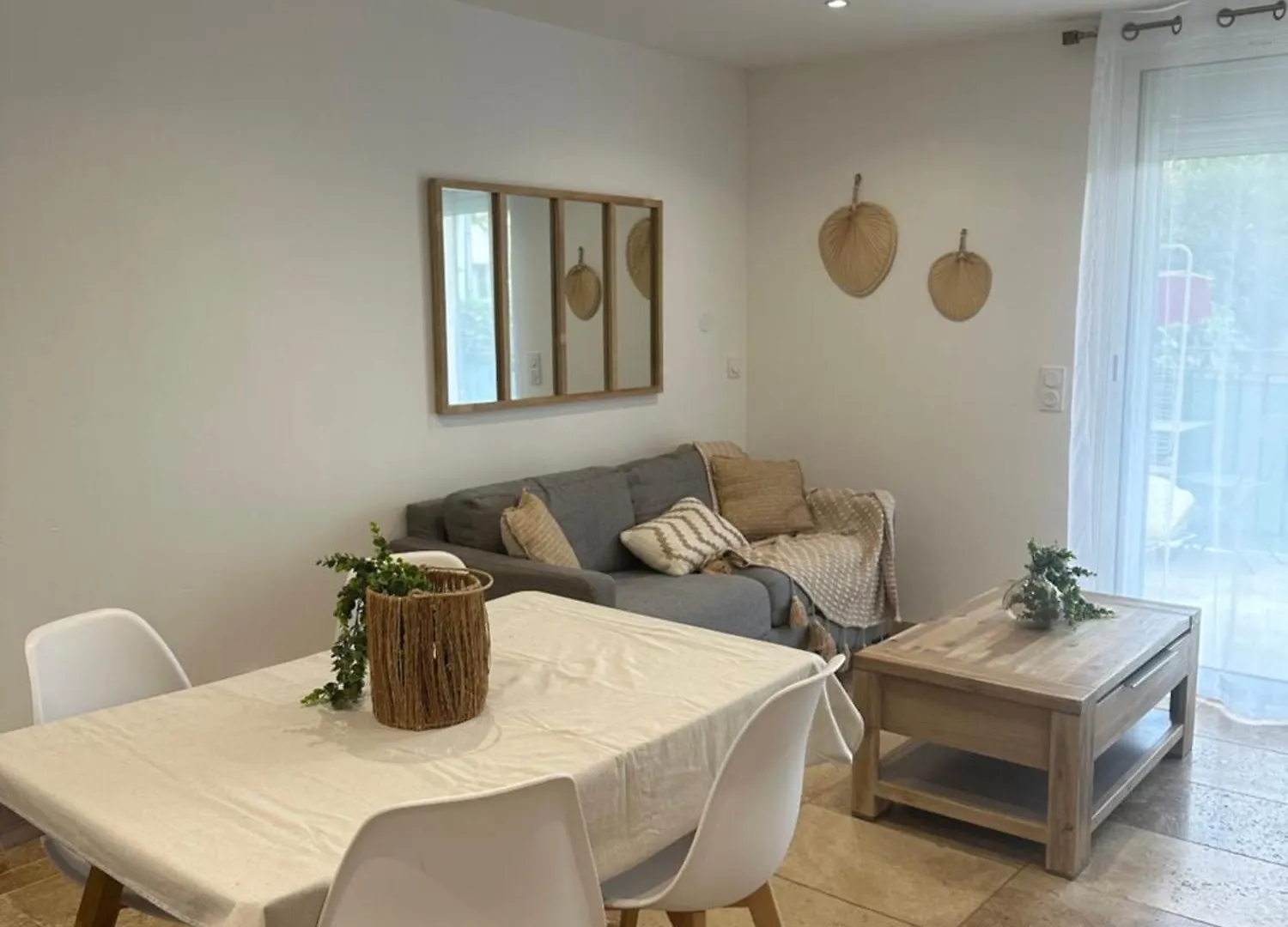 Appartement Proche De La Mer Фрежюс 0*,